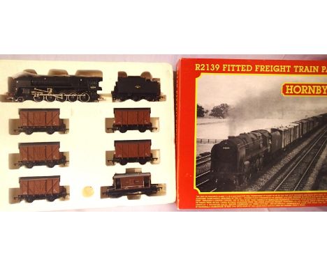 Hornby R2139 fitted freight train pack, limited edition 136/750, 9F locomotive 92099, x5 wagons and brake van. Excellent cond