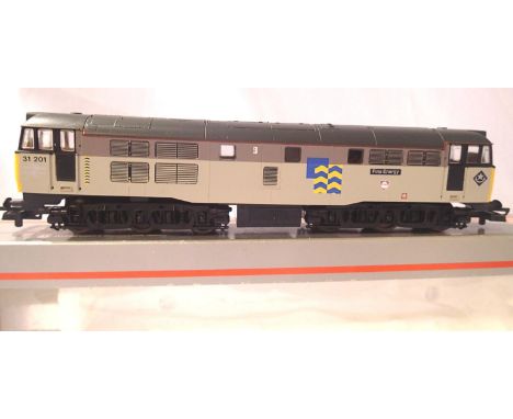 Lima Class 31 Fina Energy, 31201, grey. Excellent condition, box with wear. P&amp;P Group 1 (£14+VAT for the first lot and £1