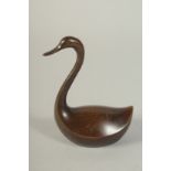 A BRONZE OKIMONO OF A SWAN, 10.5cm high.