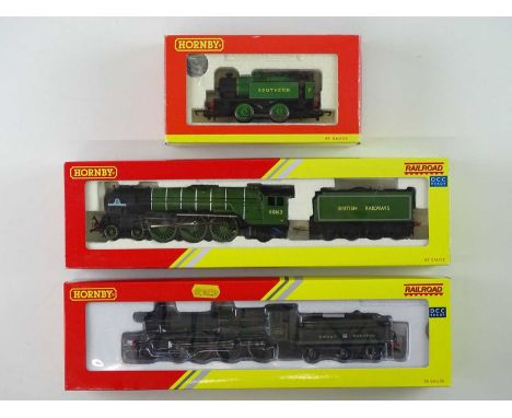 A group of HORNBY OO Gauge steam locomotives comprising 'Tornado', 'Adderley Hall' and Southern No.7 - VG in G/VG boxes (3)