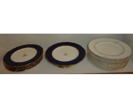Five Royal Worcester blue & gilt dinner plates with gilt crest and matching comport and twelve Royal Worcester 'Gold Chantill