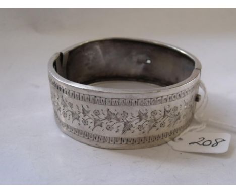 Wide silver bangle (damaged) 20g     