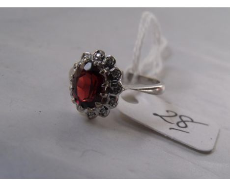 18ct white gold garnet & diamond cluster ring approx size 'P'        