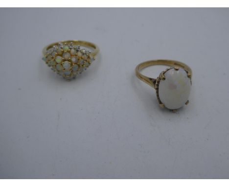 2 9ct opal rings 