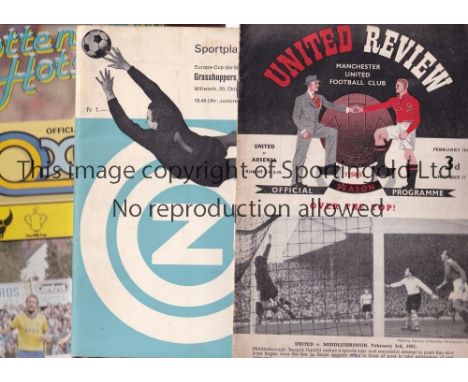 ARSENAL     Approximately 100 away programmes from the 1950's and 1960's including v. Man. Utd 50/1 FA Cup with small writing