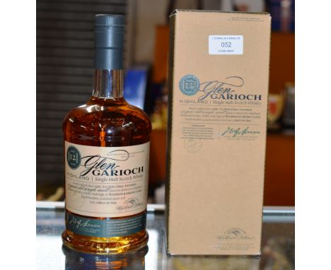 GLEN GARIOCH 12 YEAR OLD HIGHLAND SINGLE MALT SCOTCH WHISKY, WITH PRESENTATION BOX - 1 LITRE, 48% VOL     