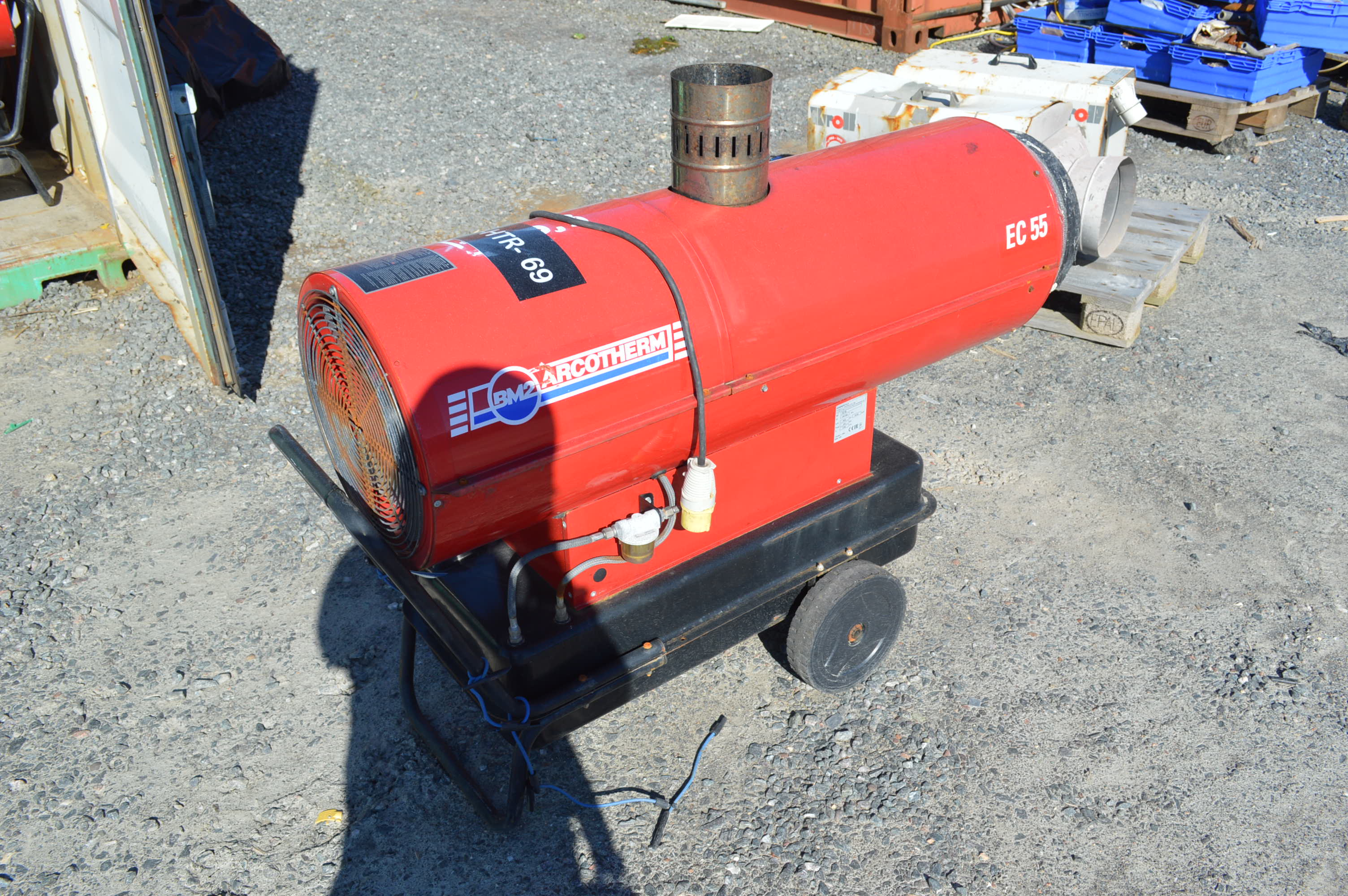 Arcotherm BM2 EC55 Portable Oil Fired Space Heater (lot located in Main