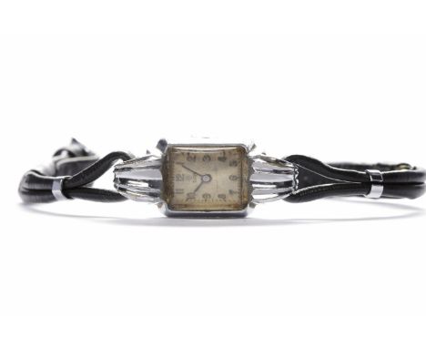 LADY'S ROLEX TUDOR MANUAL WIND WRIST WATCHthe rectangular dial with applied Arabic numerals, domed glass, the 10mm case with 