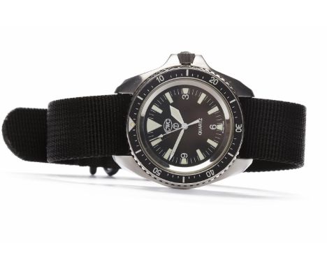 GENTLEMAN'S MILITARY ISSUE CWC RN DIVERS STAINLESS STEEL QUARTZ WRIST WATCHpurchased 2006, the round black dial with white ho