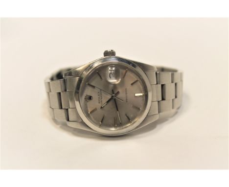 Amendment: this is manual wind and not automaticGENTLEMAN'S ROLEX OYSTERDATE PRECISION AUTOMATIC STAINLESS STEEL WRIST WATCH 