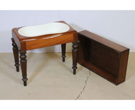 Victorian mahogany side table with lid and interior ceramic porcelain bidet / baby bath, raised on turned legs. H 47cm, W 56c