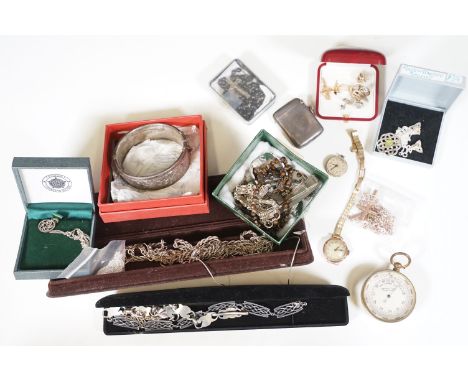 A large collection of hallmarked silver jewellery to include gate bracelet, necklaces, bracelets, earrings, pendants...etc.. 