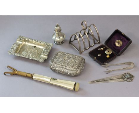 A late 18th century French silver rectangular snuff box with embossed decoration, 8.5cm wide; a French mother-of-pearl-handle