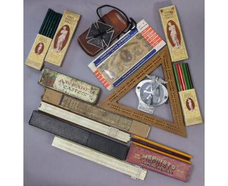 Two sets of “Venus Perfect Pencils” by the American Pencil Co; a part set of “Mephisto” copying pencils; a triangular cribbag