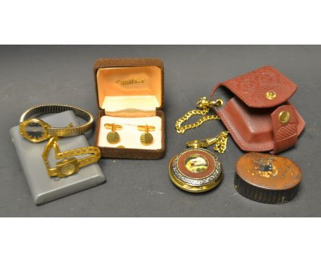 A Franklin Mint collector's full hunter pocket watch, printed with an eagle, cased; a lady's wristwatch; a Victorian papier m
