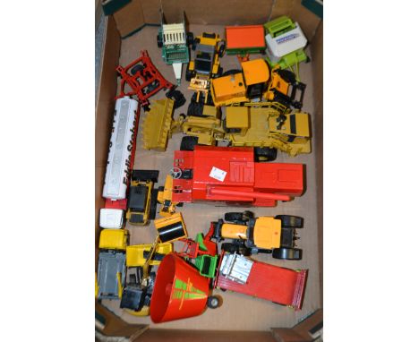 Toys - Corgi Siku an others in Cat 992G, JCB plant, farm machinery etc all unboxed qty