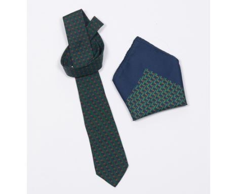 Hermès. Paris. Tie and scarf set in natural silk.Vintage.