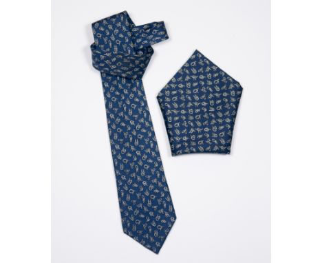Hermès. Paris. Tie and scarf set in natural silk.Vintage.