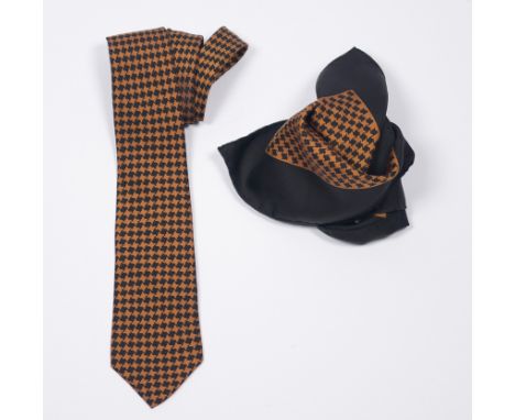 Hermès. Paris. Tie and scarf set in natural silk.Vintage.