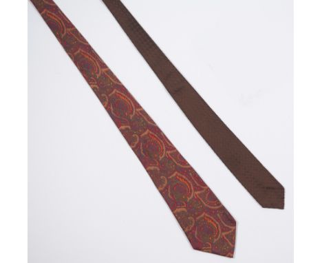 Hermès. Paris. Set of two natural silk ties.Vintage.