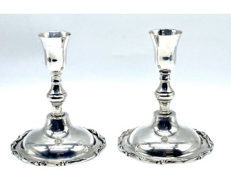 A pair of vintage Mexican sterling candlesticks, 14cm high.492g total weight.