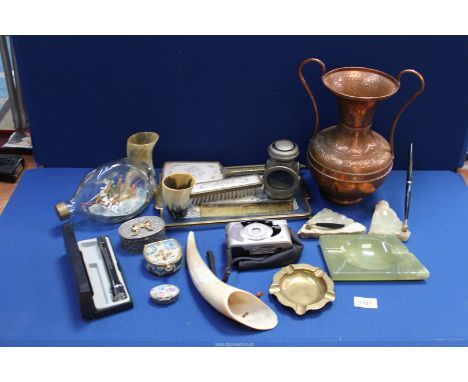 A quantity of miscellaneous, to include horn beakers, dressing table set, ship in Dimple Whiskey bottle, cased torch, trinket