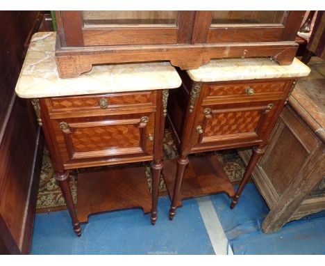 A mirrored pair of elegant Belgian marquetry/parquetry detailed bedside cabinets/pot cupboards standing on turned legs united