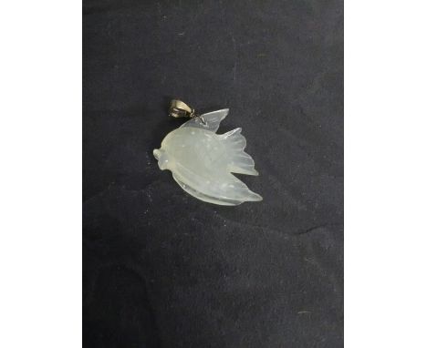 A small carved jade pendant, formed as an angel fish, the suspension loop with Chinese type mark 2.2cm