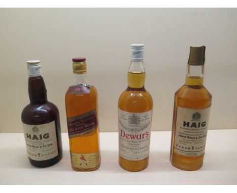 A 25oz bottle of Haig Blended Scotch whisky, a 26 2/3 floz bottle of Dewars White label 70% proof whisky, a 26 2/3 bottle of 