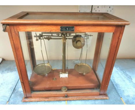 Cased laboratory scales by Griffin &amp; Tatlock Ltd 