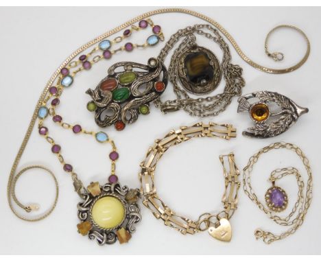 A 9ct gold amethyst pendant, and trace chain, together with an (af) 9ct gold gate bracelet, weight combined 11.2gms and a sma
