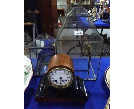 Two glass terrariums and a small mantle clock Condition report: Available upon request