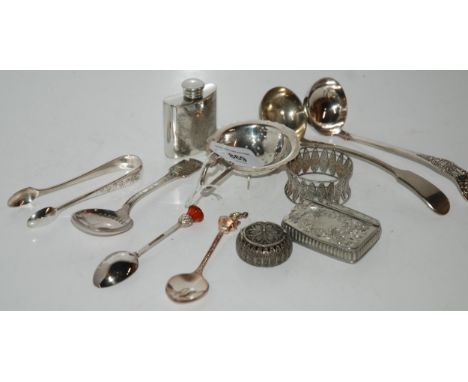 A small box of EPNS items, sauce ladle, scent bottle, snuff box etc Condition report: Available upon request