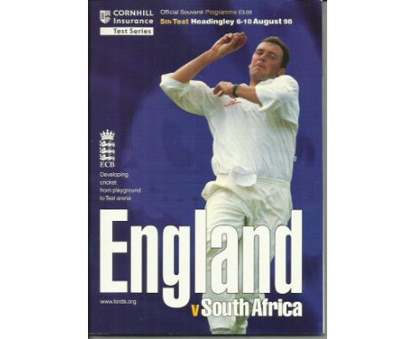England v South Africa 5th Test Headingley 1998 Programme. Signed by 11 players including Darren Gough, Mark Butcher, Andrew 
