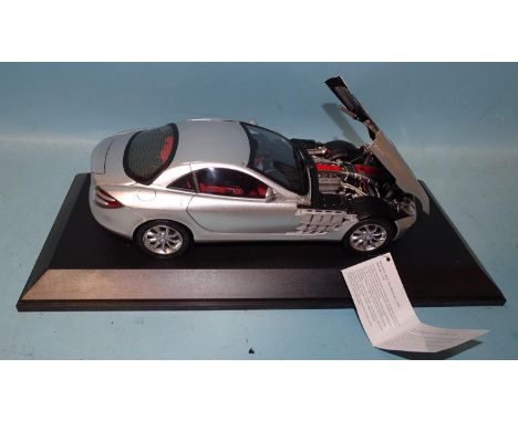 CMC Models, 1/18 scale Mercedes-Benz SLR McLaren 2003, with bonnet up showing engine detail, (with tag no.9286, plastic displ