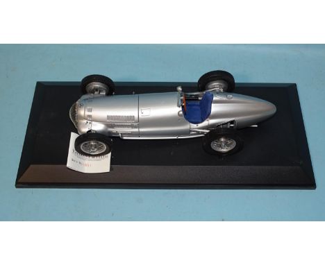 CMC Models, 1/18 scale no.1551 Mercedes Benz W154 (with tag, plastic display case, no box). 