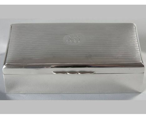 A GEORGE VI SILVER CIGARETTE BOX, BIRMINGHAM 1946, MAKERS MARKS INDECIPHERABLE, of rectangular form, the hinged cover with en
