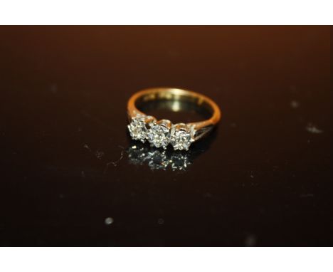 AN 18CT GOLD AND PLATINUM THREE STONE ILLUSION SET DIAMOND RING SIZE L APPROX WEIGHT -3.2G