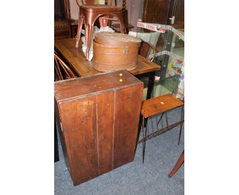 A VINTAGE TIN HAT BOX, RETRO MAGAZINE RACK, AND A WOODEN BOX (3)