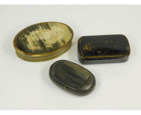 SNUFF BOXES. Two 19th century horn snuff boxes & a 19th century papier mache snuff box.  Please note that all items in this a