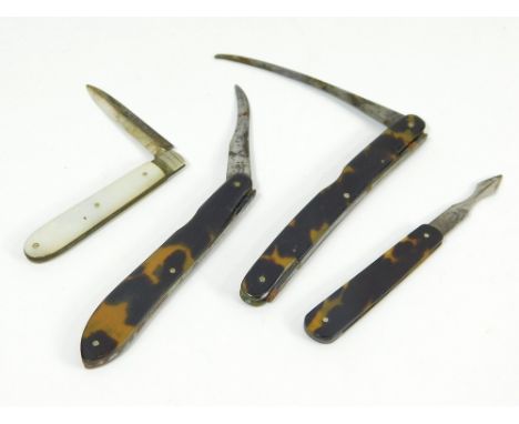 SURGICAL KNIVES ETC. Three 19th century surgical knives in tortoiseshell cases, one by Krohne & Sesemann & two by Matthews Br