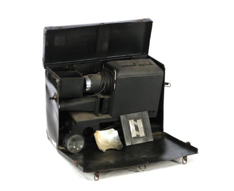 Bausch &amp; Lomb Optical magic lantern in metal case, USA ca. 1900, 50 cm high