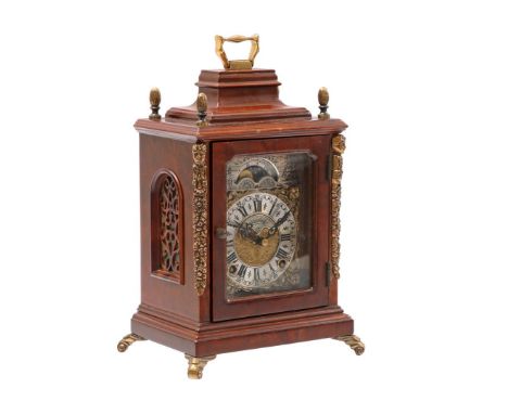 Warmink table clock with moon phase, in walnut case, 26 cm high