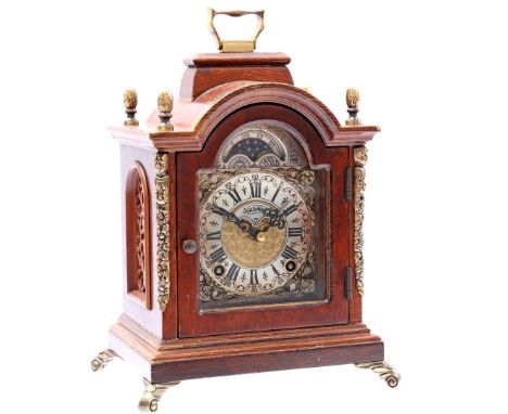 Warmink table clock with moon phase, in walnut case, 24 cm high
