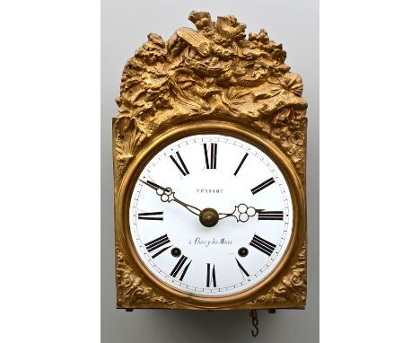 Wanduhr, Frankreich Metallrahmen, schwarz lackiert, Messingblech: Darstellung eines Vogels im Nest, der von einer Schlange at