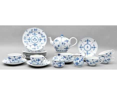 Teeservice, Meissen, ca. 2000 21 Teile, für 6 Personen. Porzellan, Reliefzierrat Gebrochener Stab, unterglasurblaues Dekor St