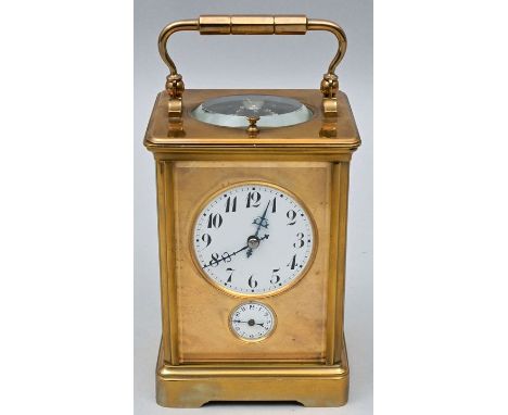 Reiseuhr, Wien (?), 19. Jh. Allseitig verglastes Messinggehäuse mit facettierten Scheiben. Emaillezifferblatt und kleine Weck