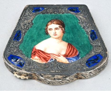 Schnupftabaksdose, 18. Jh. (?) Metall versilbert, innen vergoldet, Deckel emailliert mit Bildnis einer jungen Dame. Taschenfo