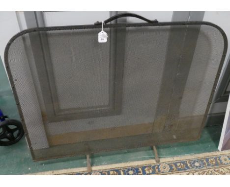 Black metal firescreen, 96 cm x 78 cm