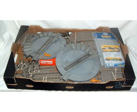 FLEISCHMANN - a quantity of Profli HO track (also suitable for 00) - 24 x 6101 (7 with Buffers),15 x 6102 (6 with Buffers), 2